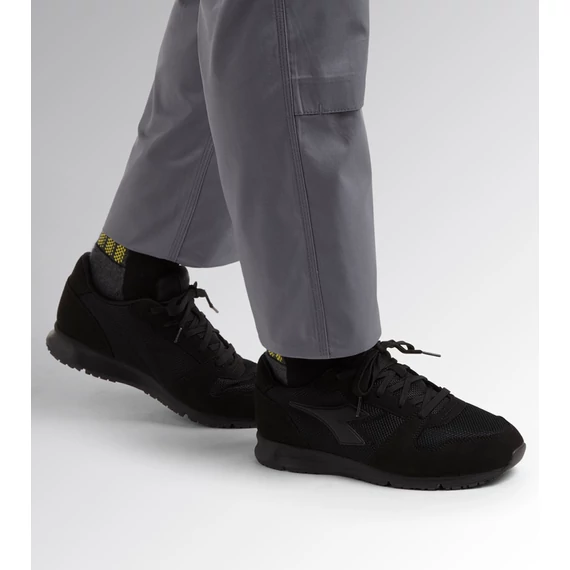Diadora Crew Micromesh OB SRC félcipő