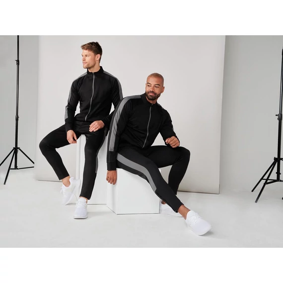 Adult's knitted tracksuit top