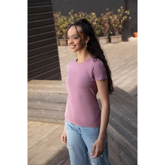 The 100 women's t