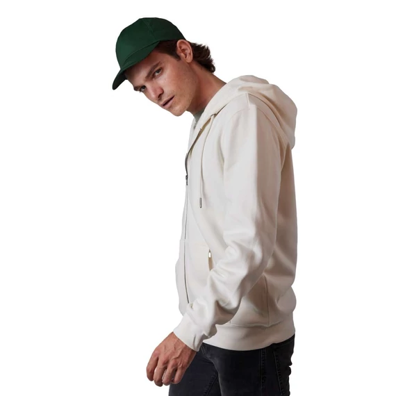 First - 5 paneles sapka