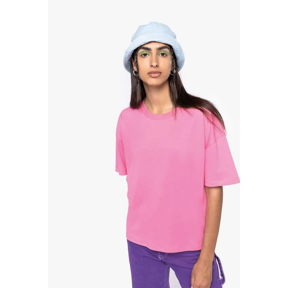 Ladies’ eco-friendly oversized t-shirt