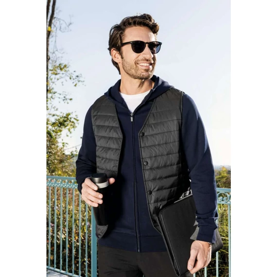 Men's zipped hoodie