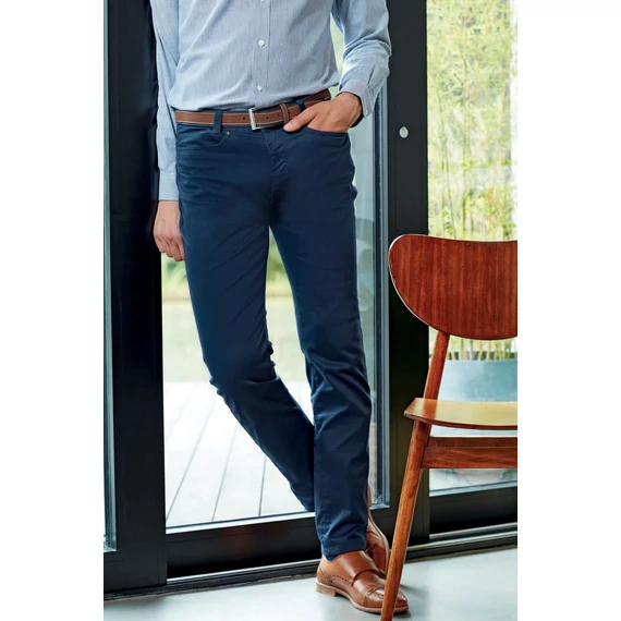 Men's performance chino jeans