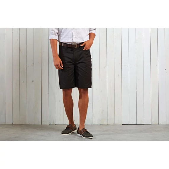 Men's performance chino shorts